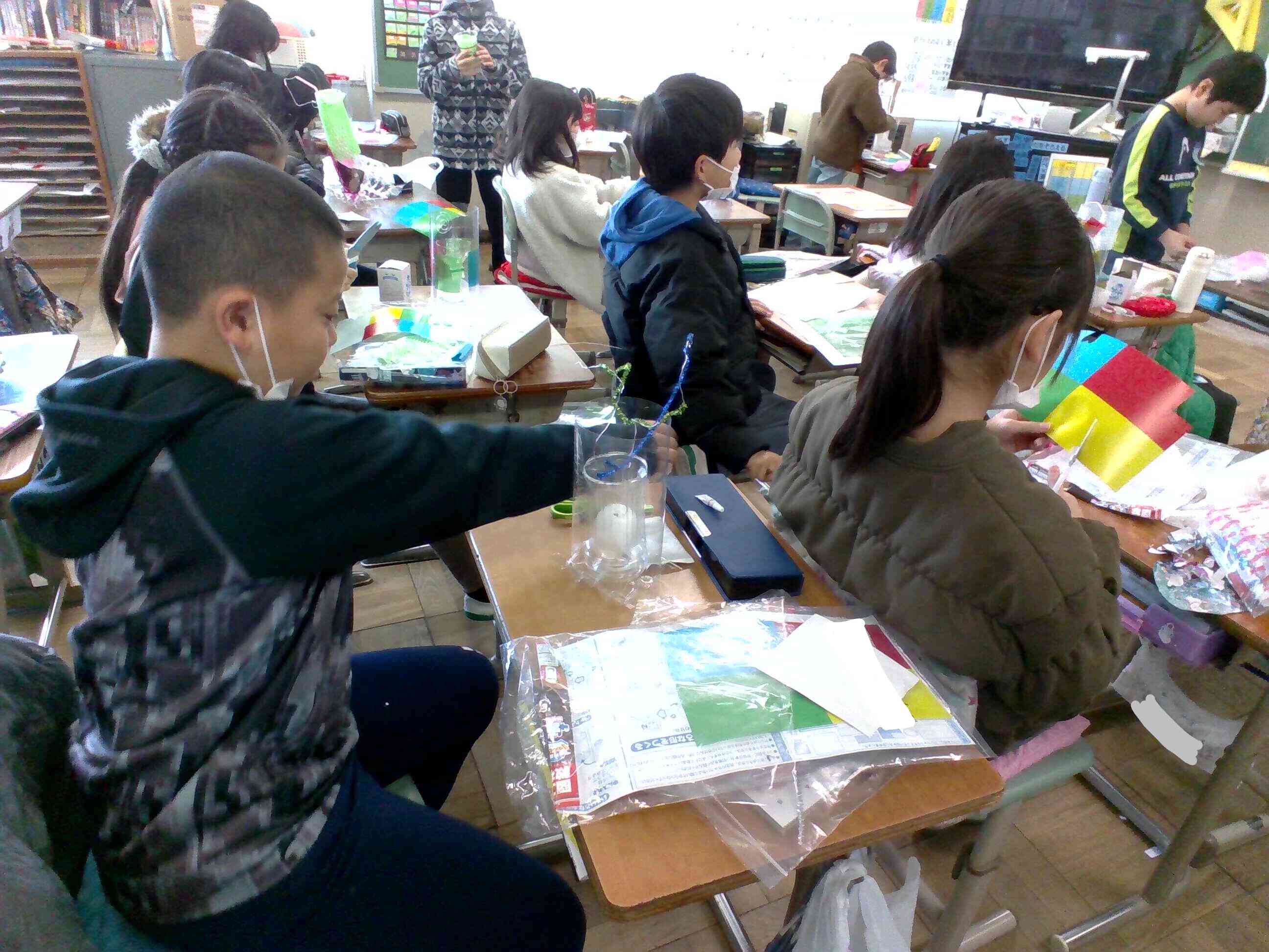 4年生 図工「ゆめいろランプ」 4年生 ブログ 相模原市立作の口小学校